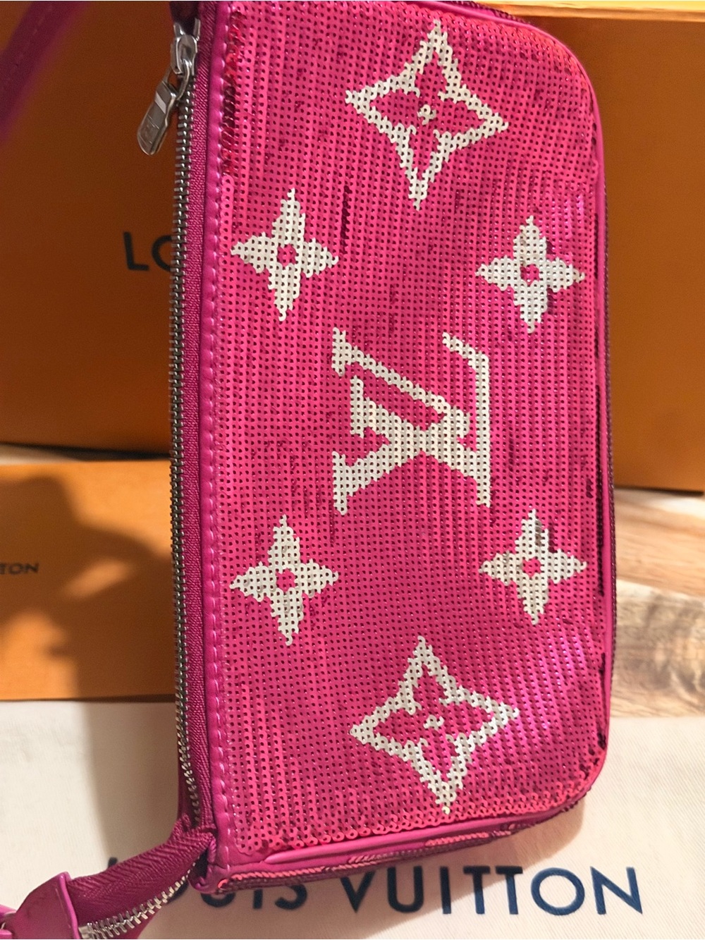 Louis Vuitton Satin Sequin Monogram Pochette Fuchsia - Picture 10 of 12
